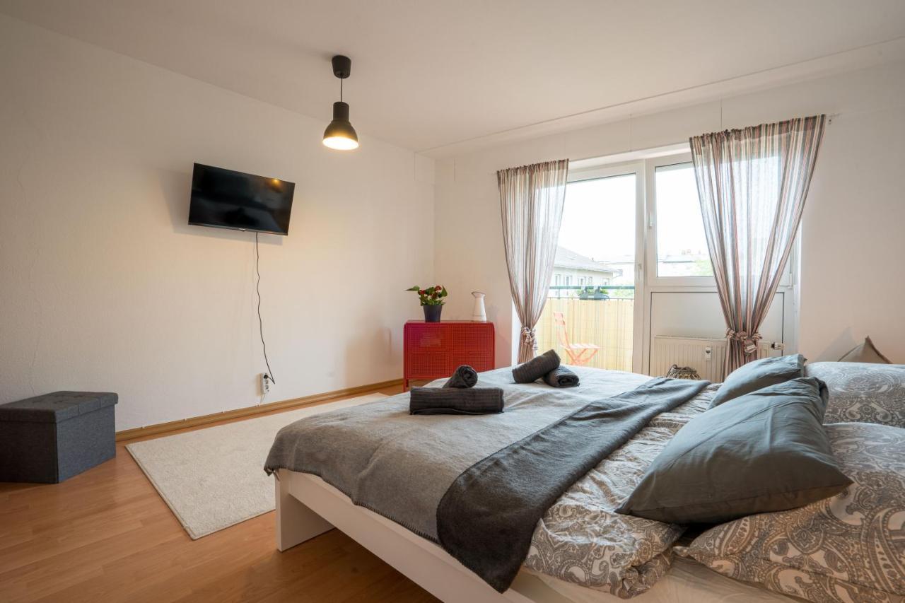 Apartment Grosse Louise In Der Neustadt Fuer Familien & Dresden